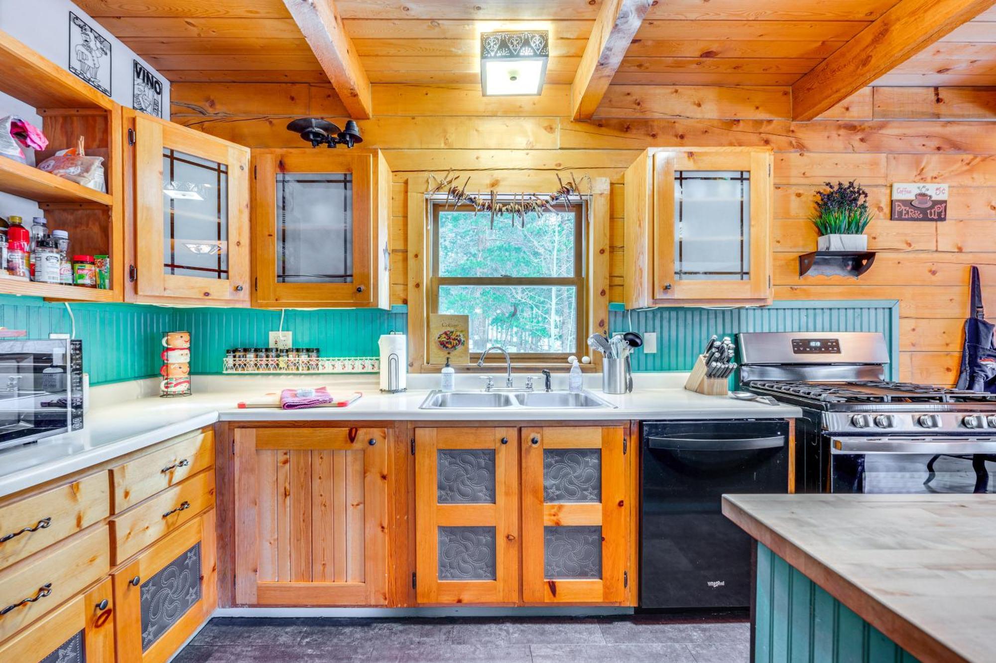 Secluded Black Hawk Log Cabin With Fire Pit! Ngoại thất bức ảnh